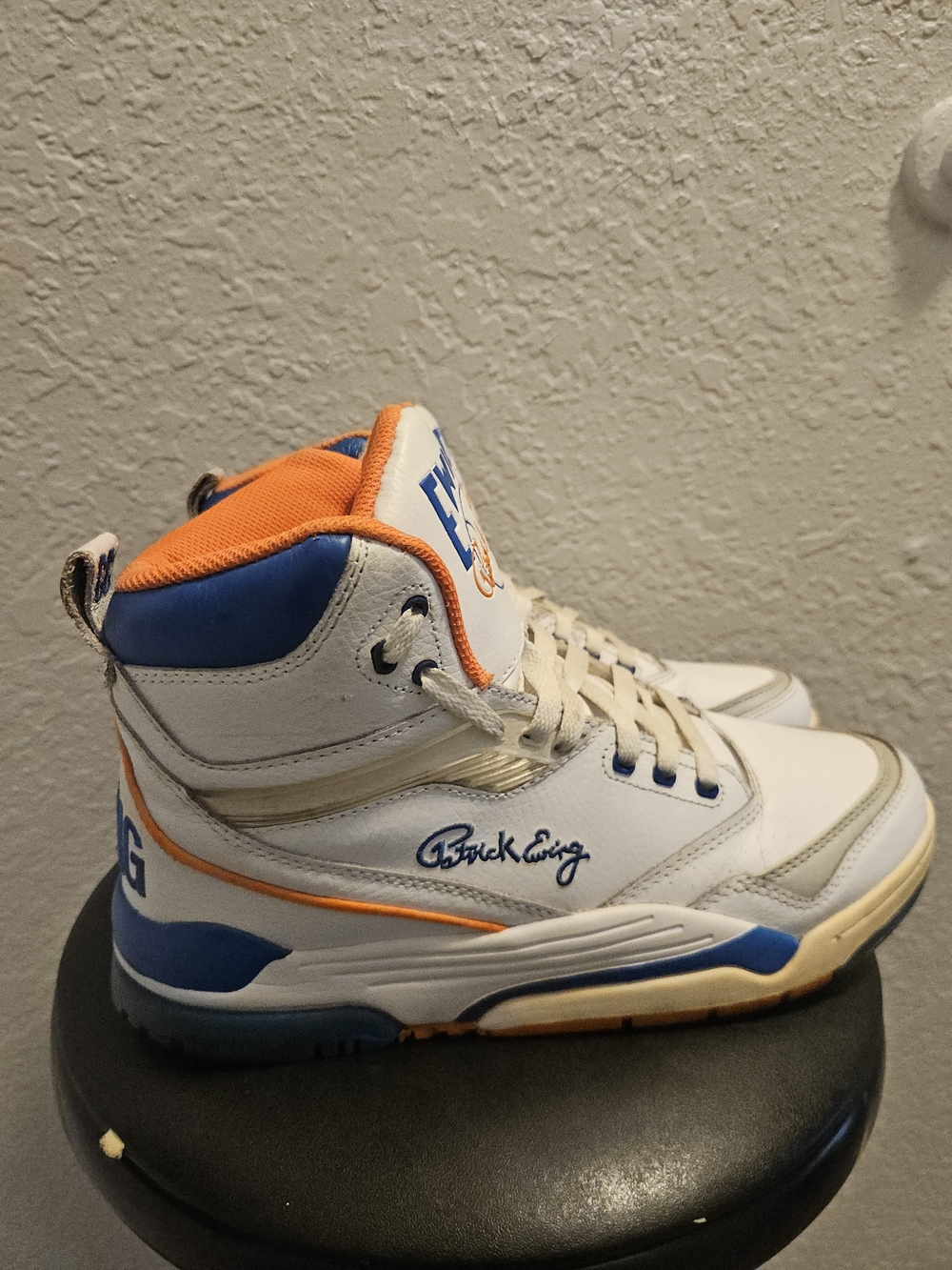 Vtg Patrick Ewing Mens OG PE High-Top Basketball Shoes in White & Orange